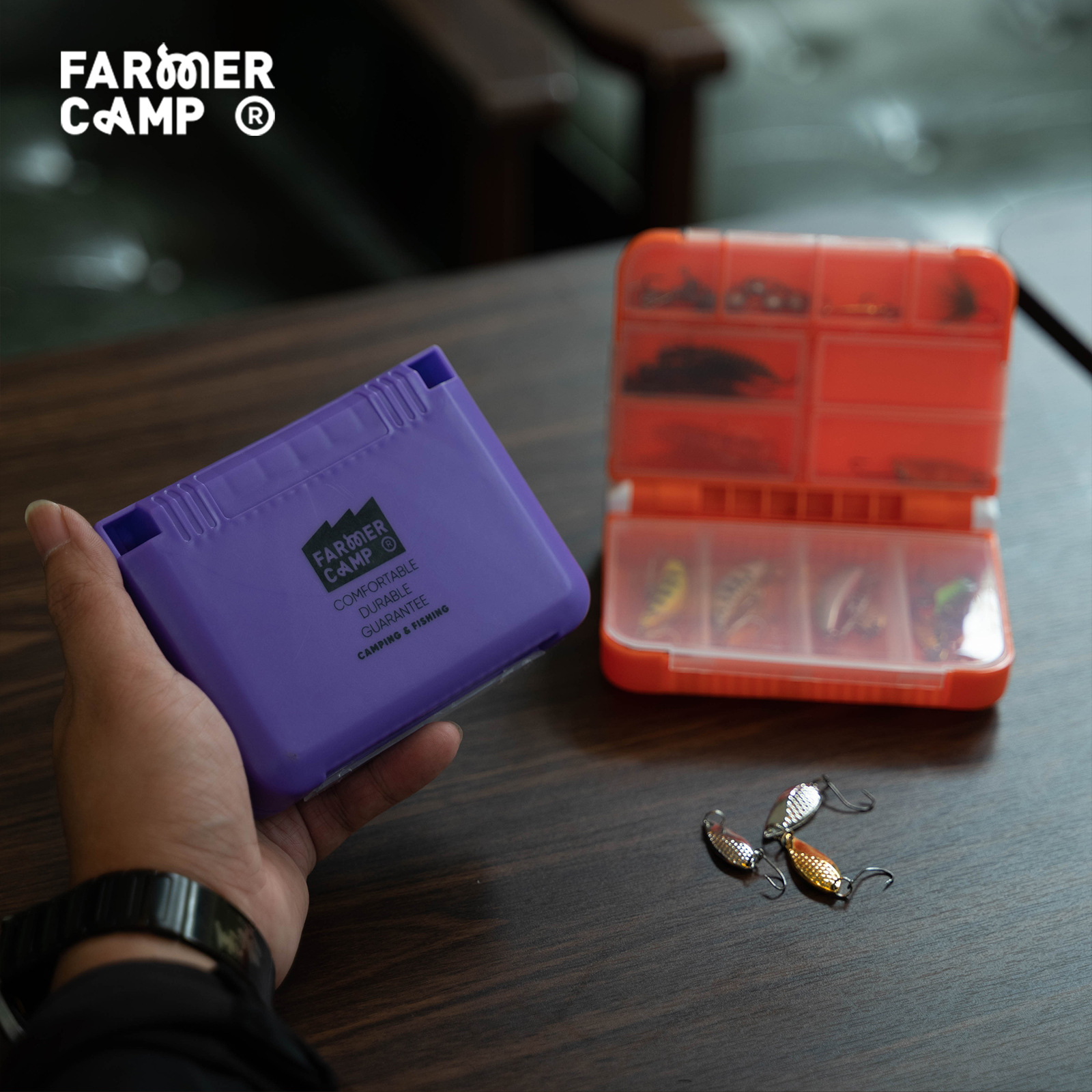 ポータブル二層釣りルアータックルボックス分割コンパートメント - Fishing Lure Spoon のレビューと価格